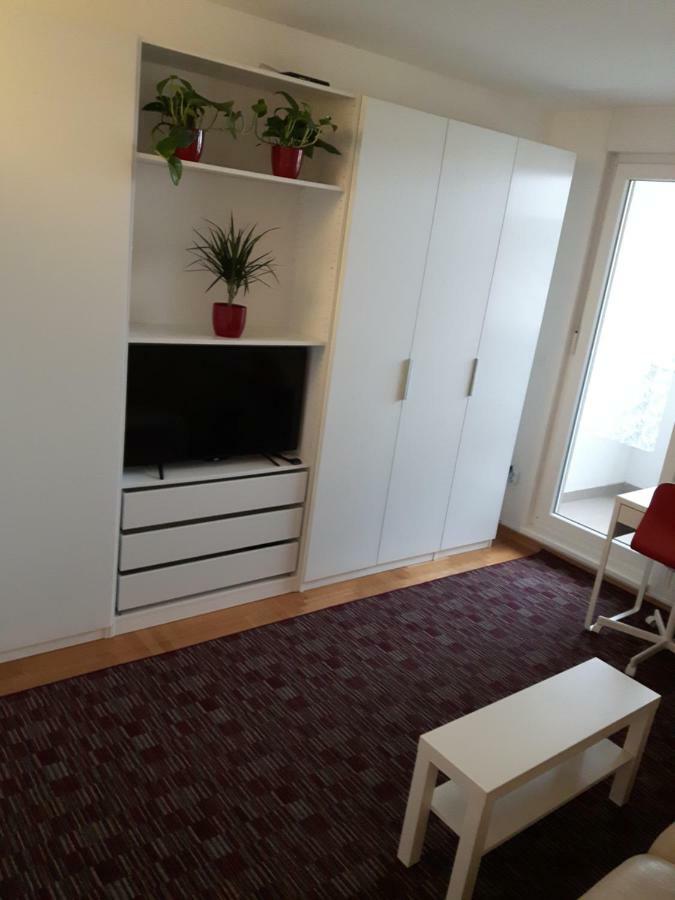 Apartments Abelija Zagabria Esterno foto